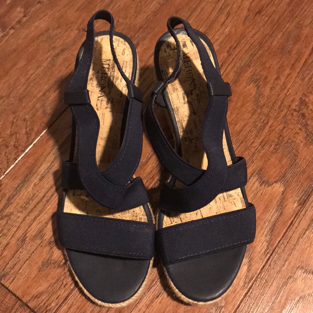 Navy Blue Sandals (Size 7.5)